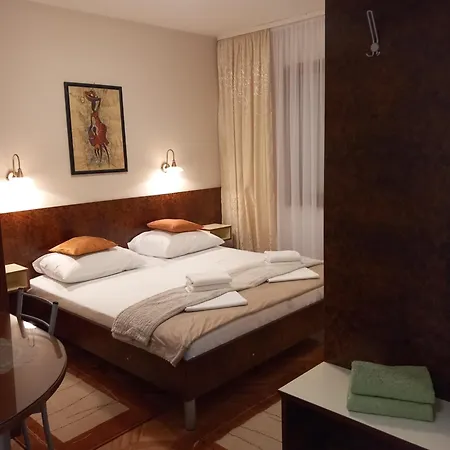 Apartament Ivan *
