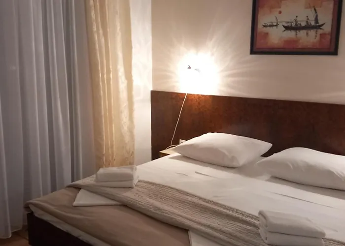 Ivan Apartman Vinisce