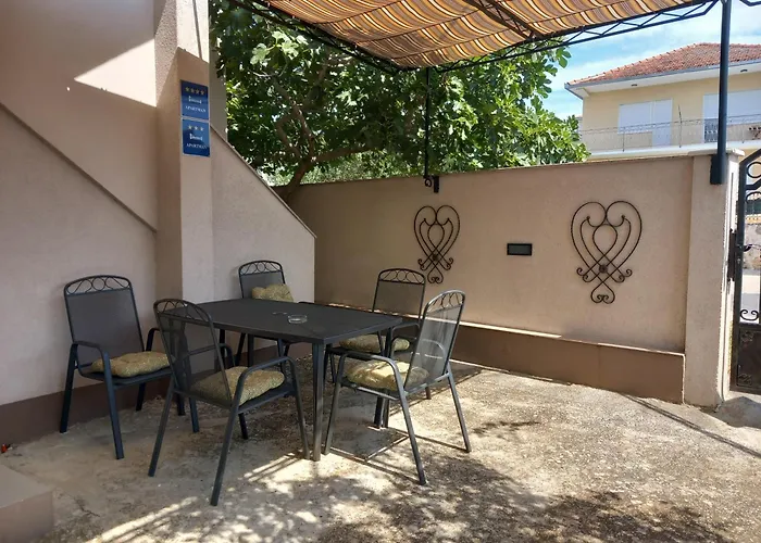 Διαμέρισμα Ivan *